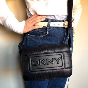 🎁DKNY Crossbody Bag